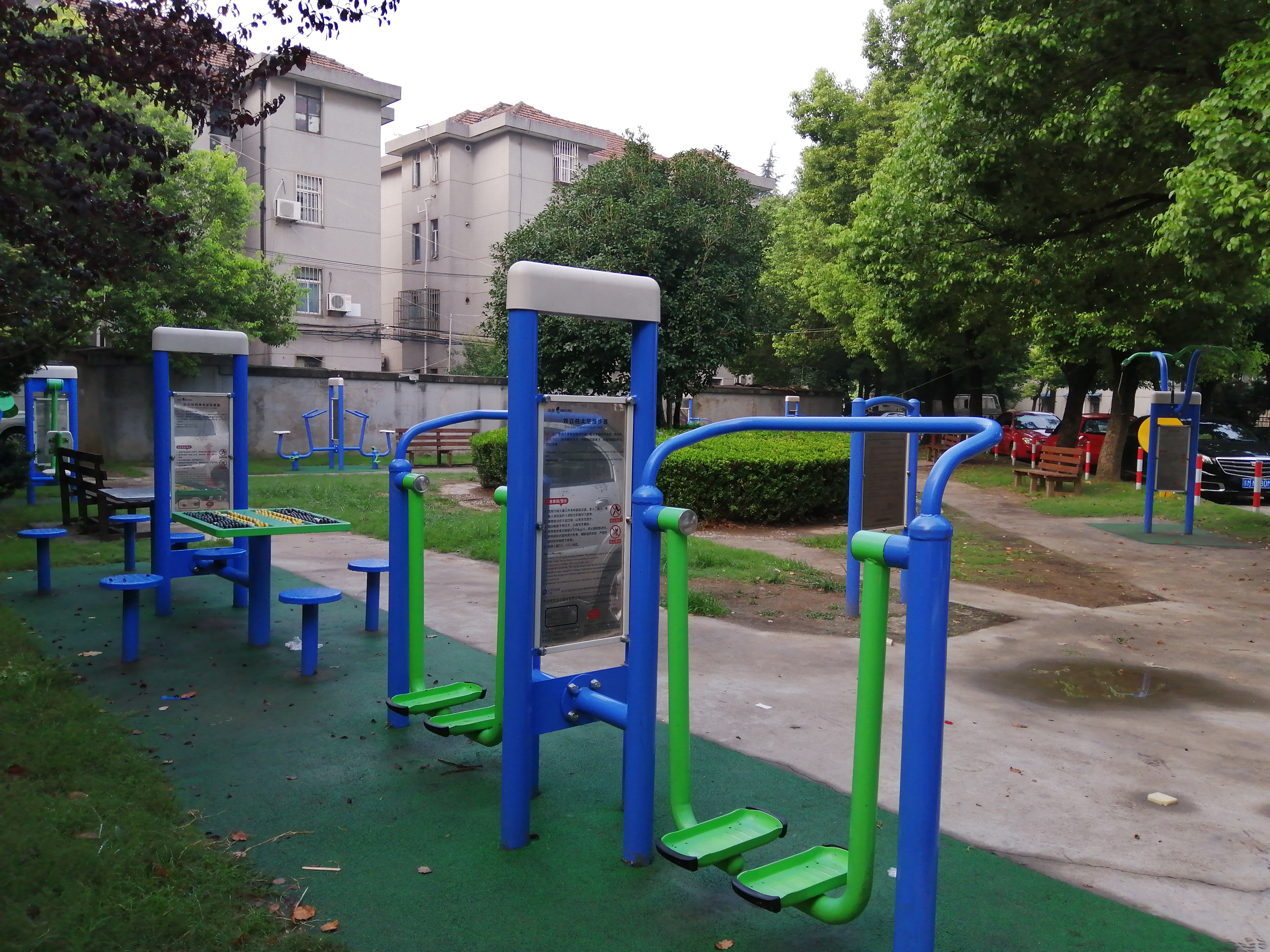 鳳溪盛家宅小區健身點