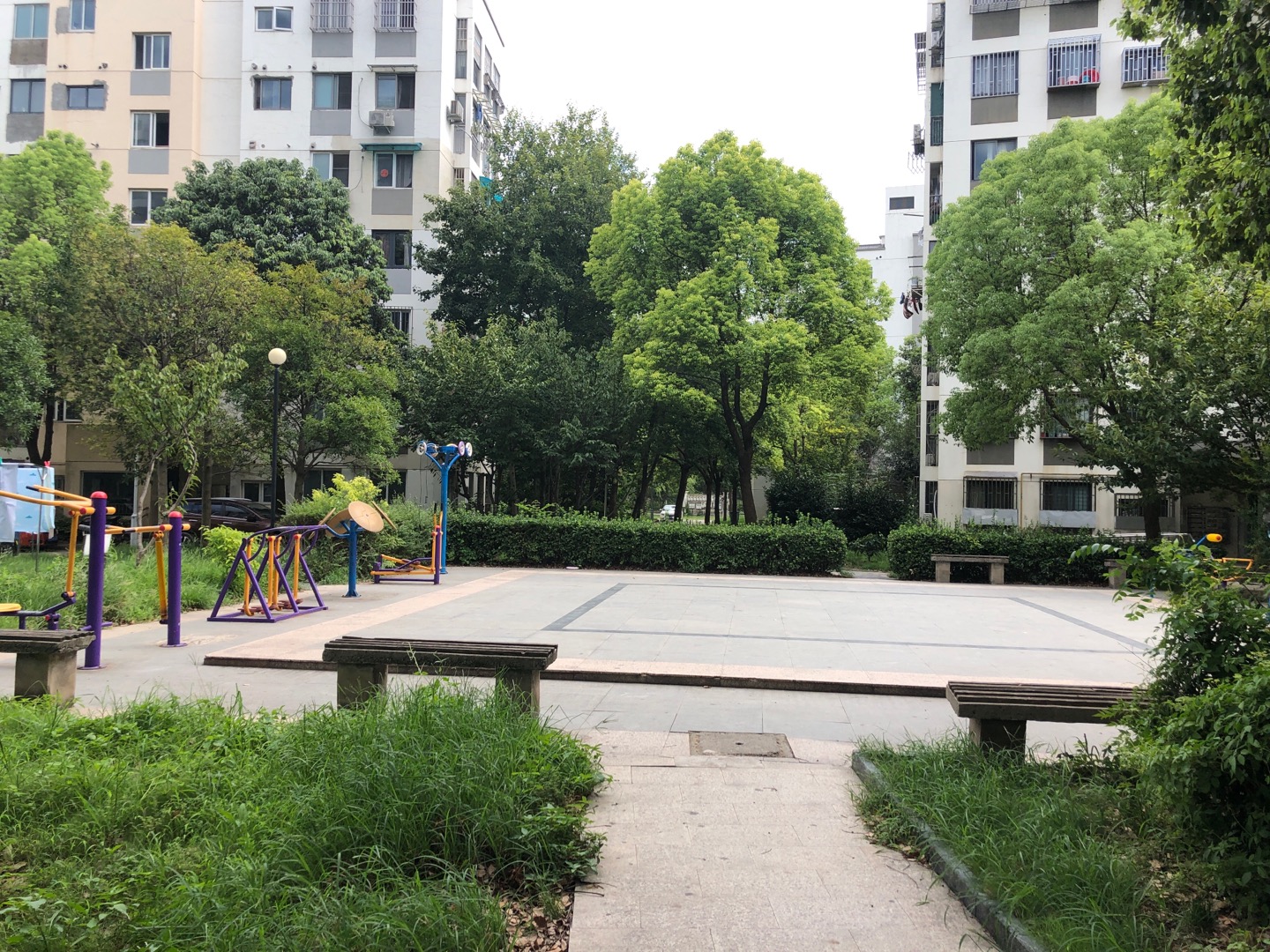 金中社區中房公寓健身點