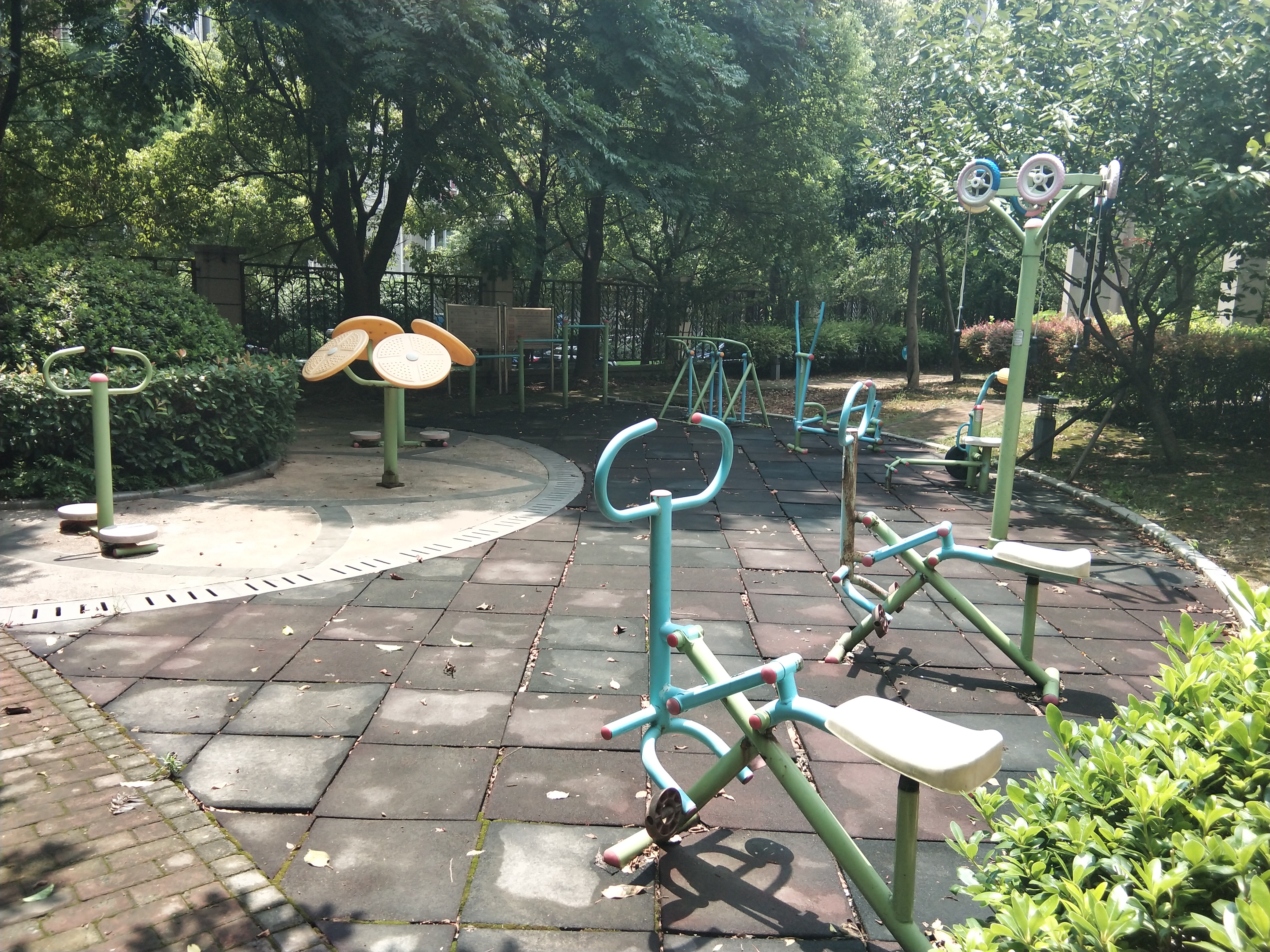 春申麗園健身點