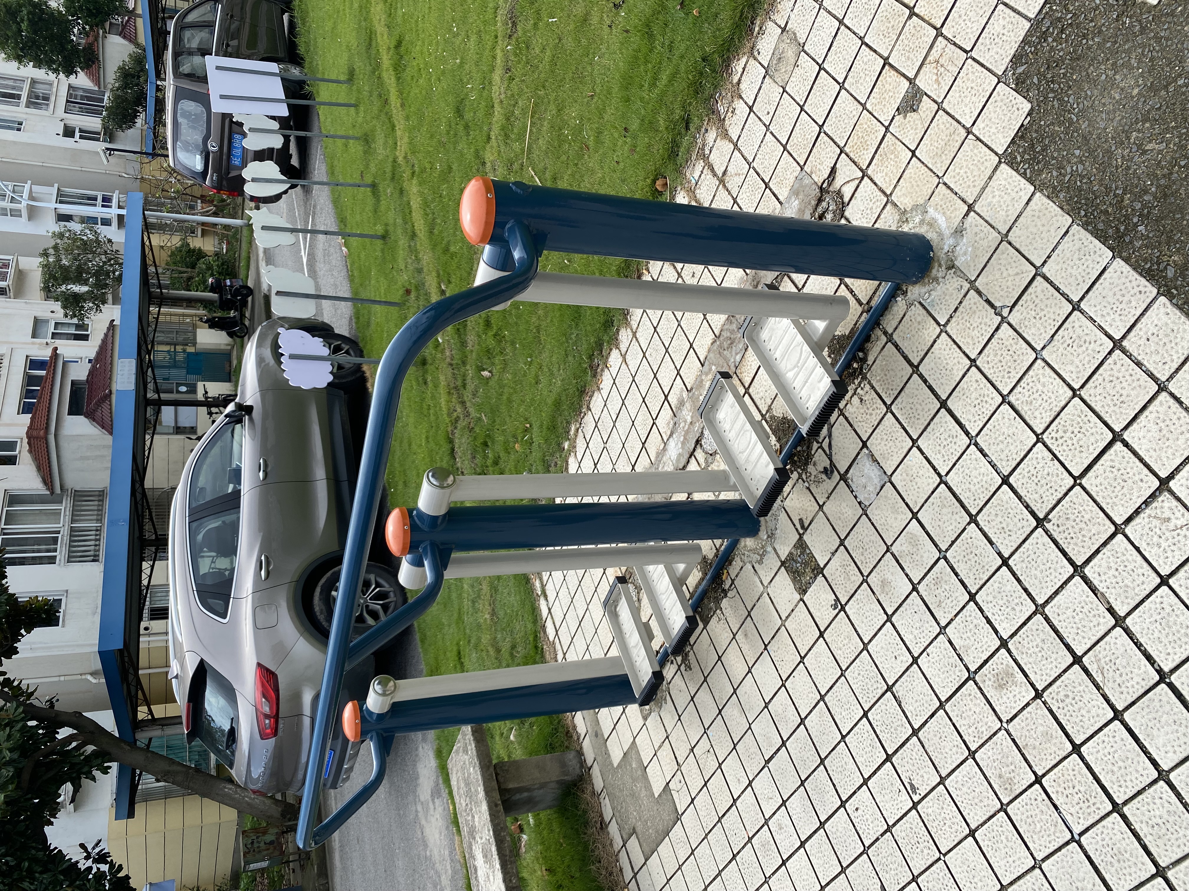 二位太空漫步機 二位太空漫步機