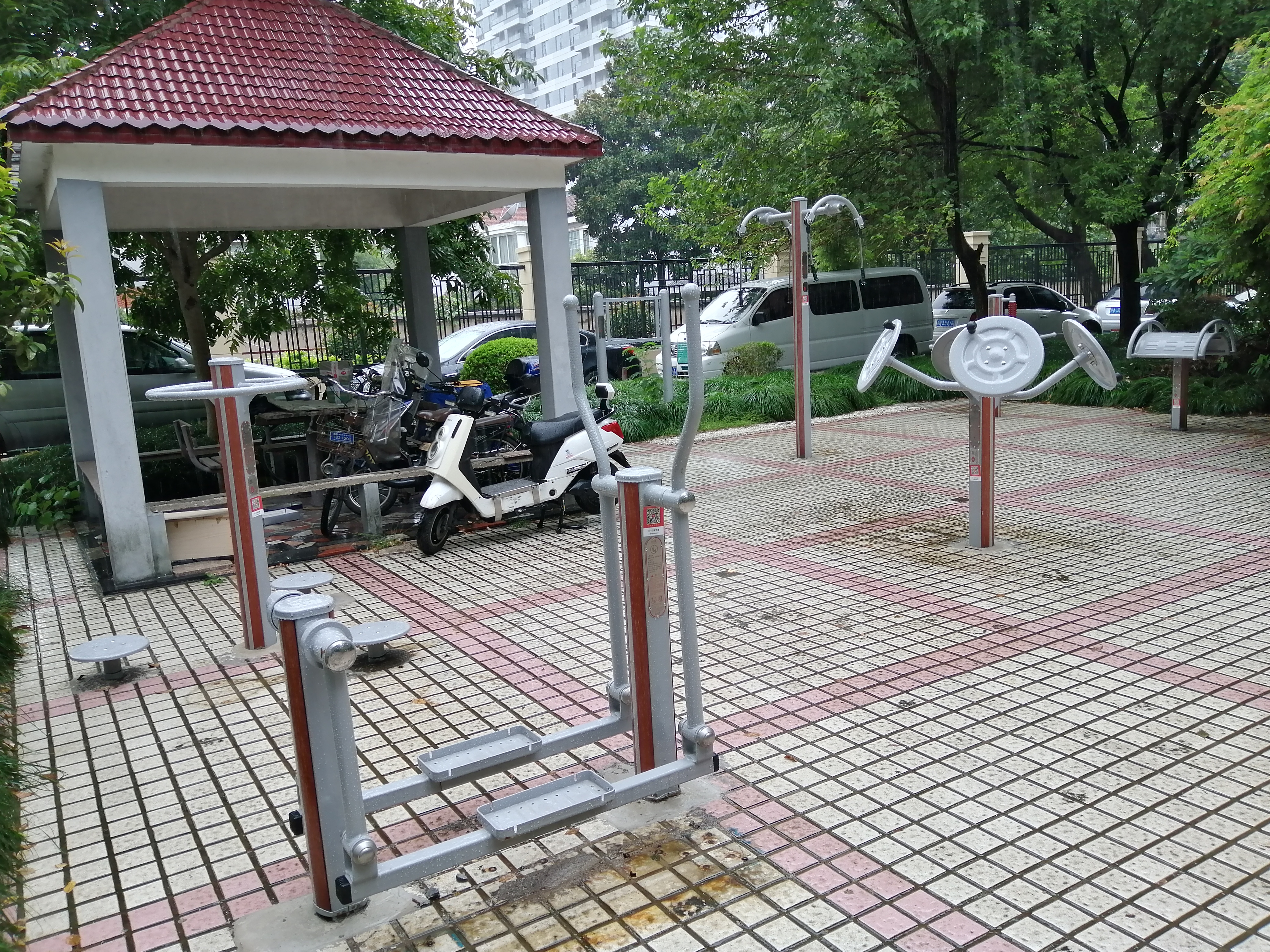 石泉街道中寧居委中寧家園健身點