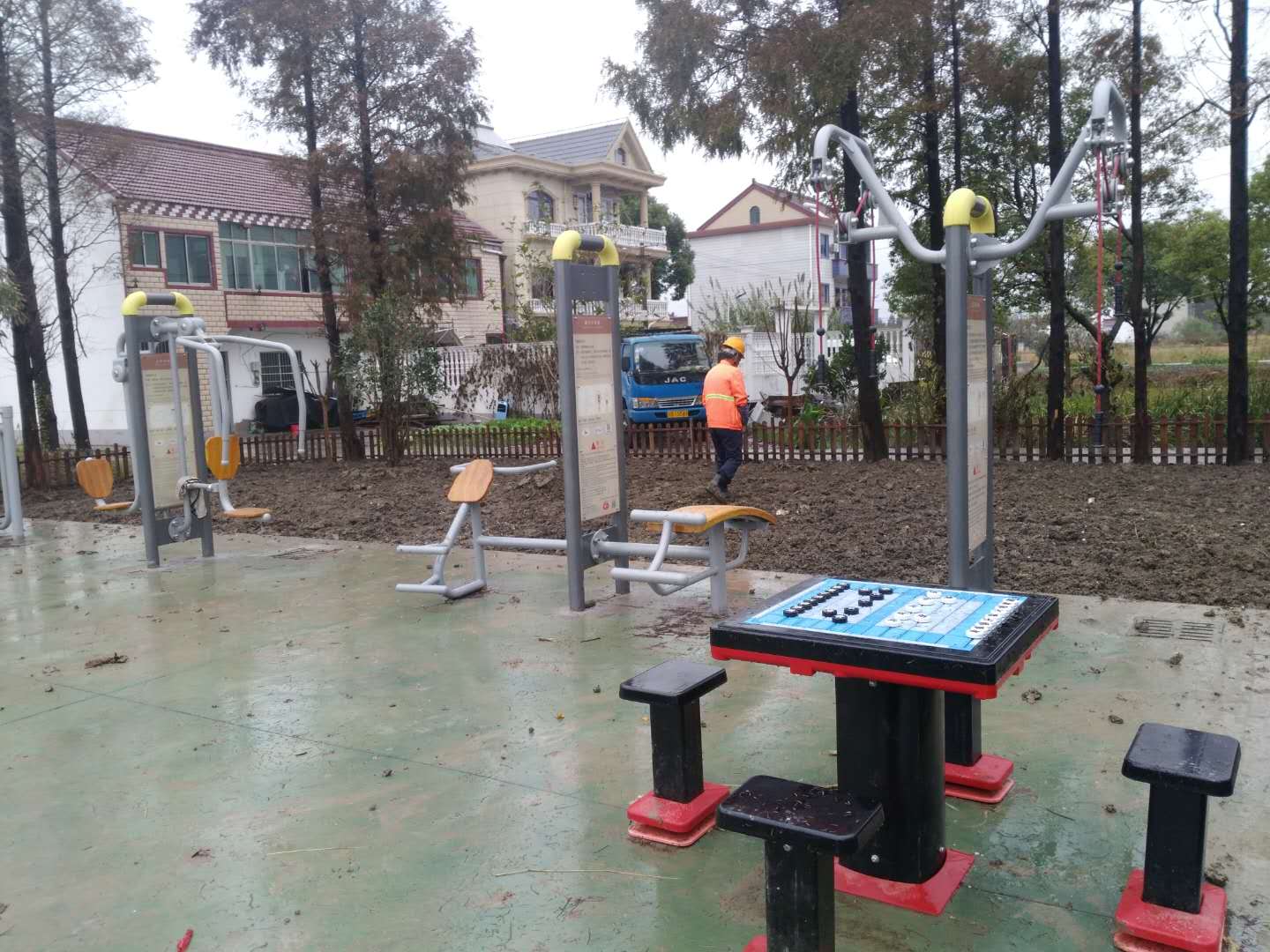 柘林鎮新寺村騎塘5組市民益智健身苑點