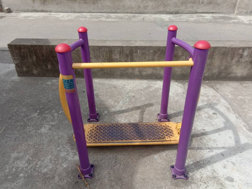 晃板健身器 晃板健身器