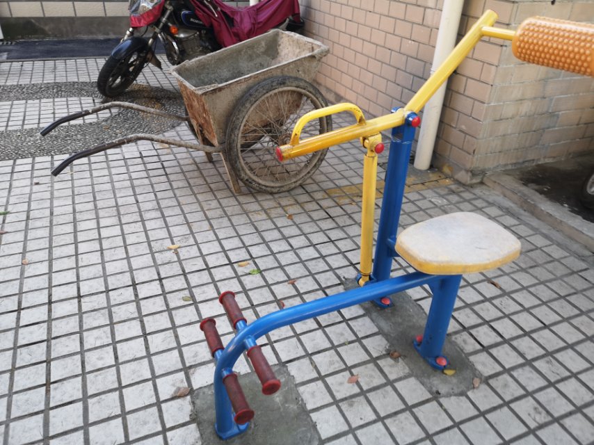 腹背鍛煉器 腹背鍛煉器