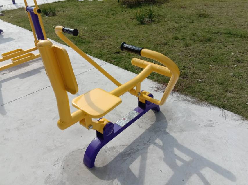 自重式平推訓練器