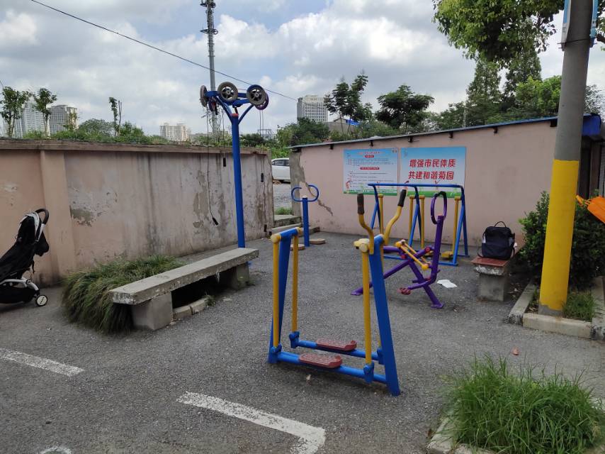 嘉宏社區項涇西街健身點