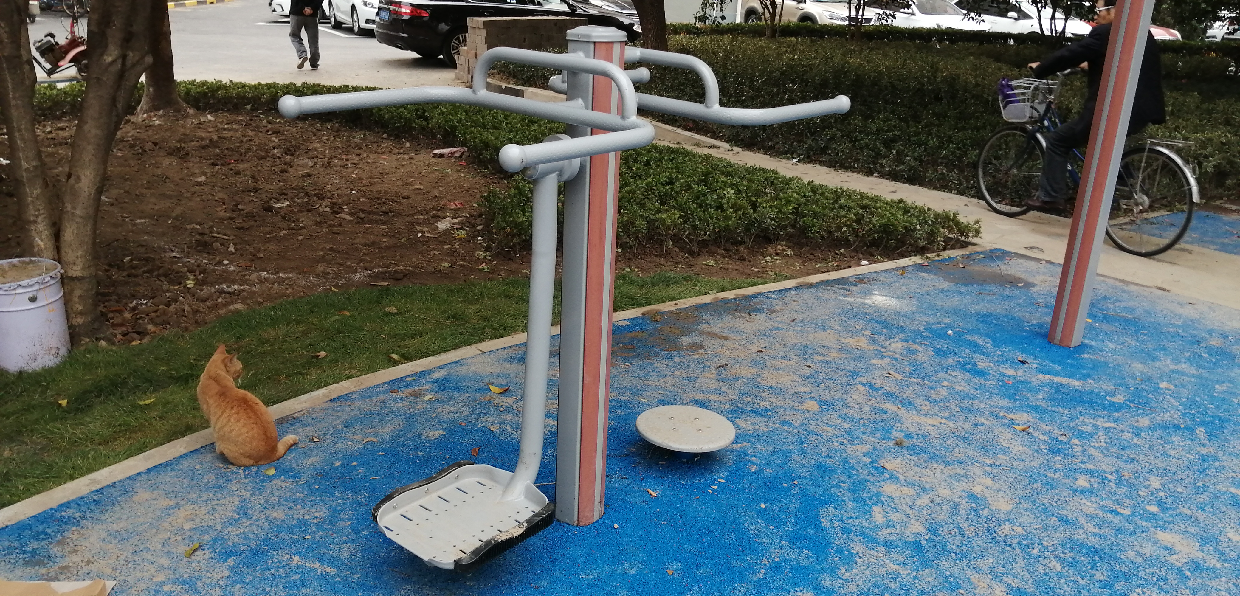 扭腰鐘擺器 扭腰鐘擺器