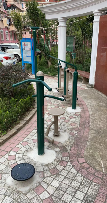 靜安區共和新路街道錦灝居委健身點（延長路128弄）