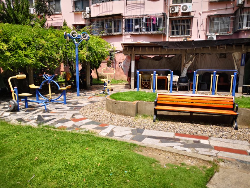 航華二村四居委健身苑點B