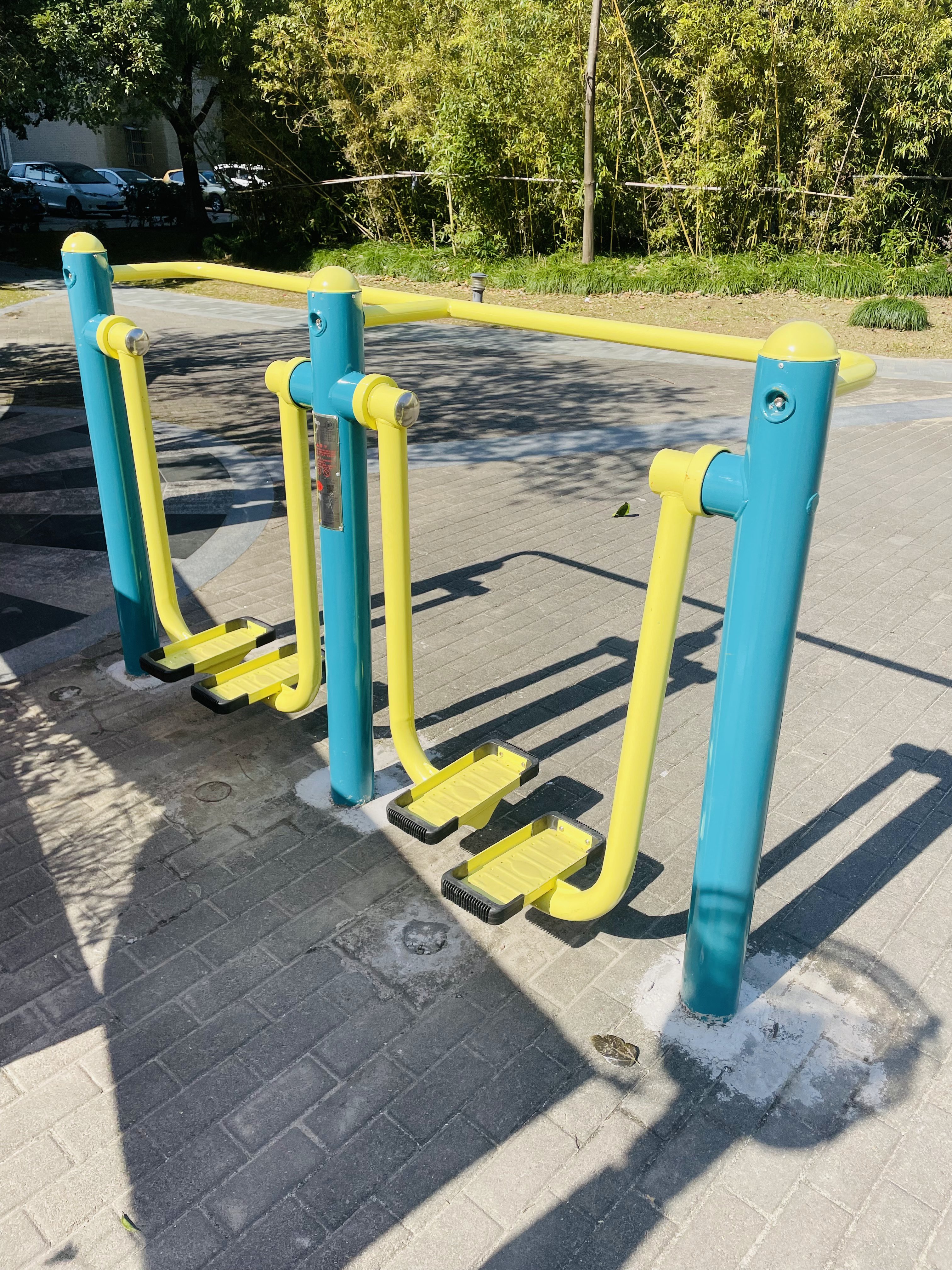 二位智能太空漫步機