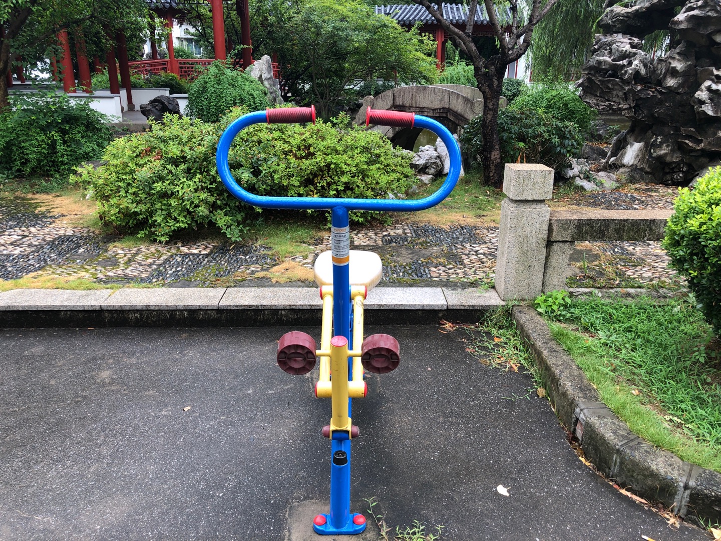 腰力鍛煉器 腰力鍛煉器