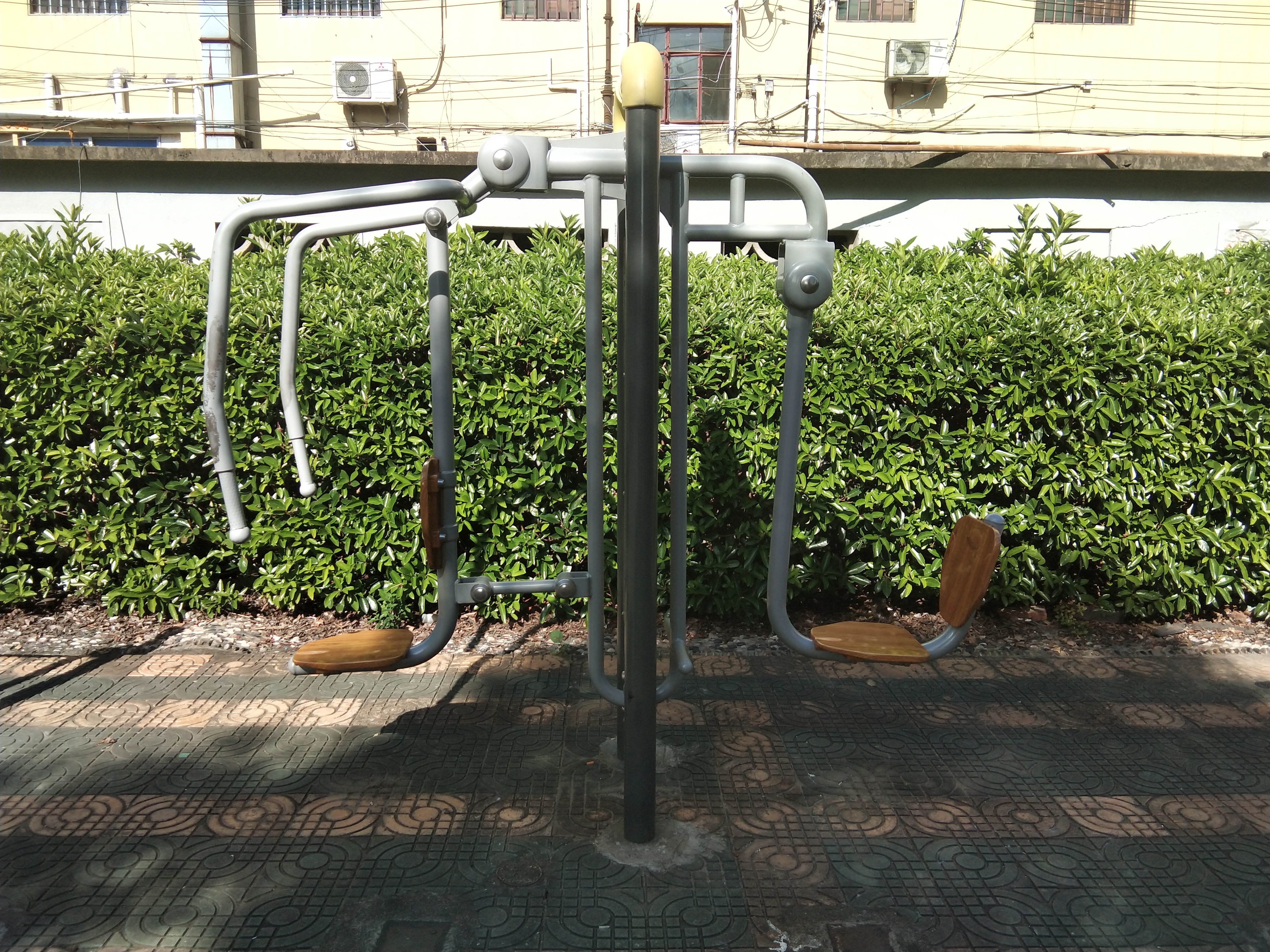 上下肢訓練器 上下肢訓練器