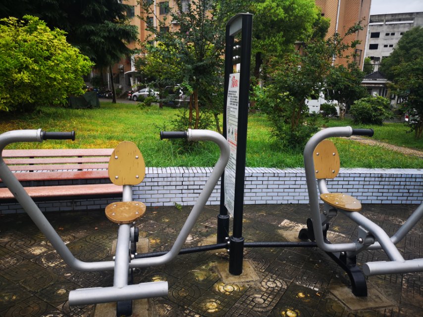 自重式劃船訓練器 自重式劃船訓練器