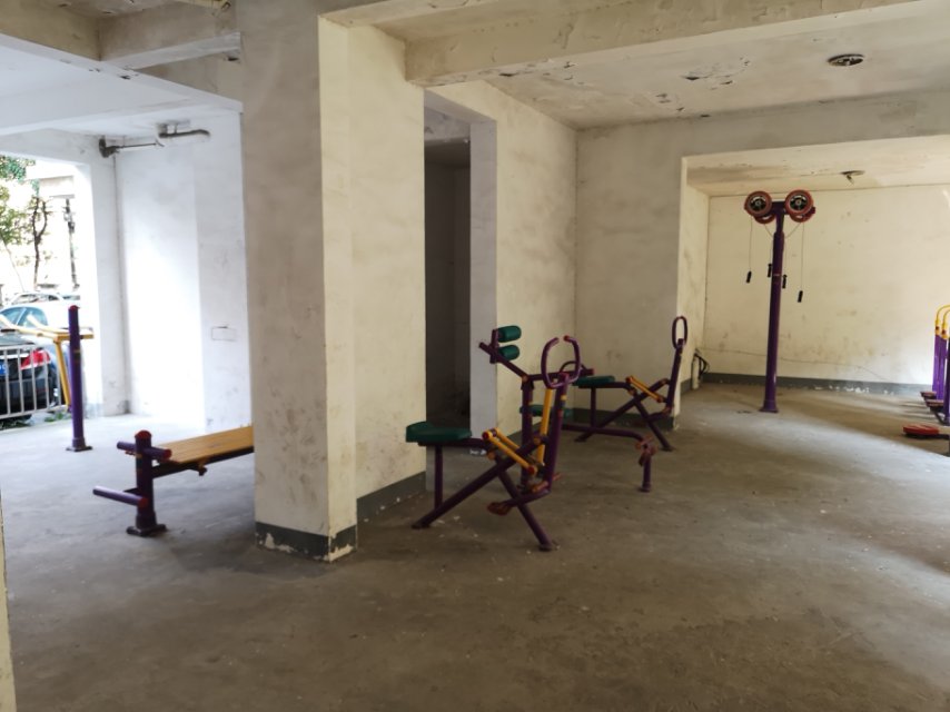 黃興路2020號(hào)健身點(diǎn)