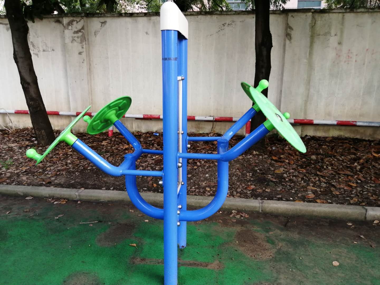 雙立柱太極揉推器 雙立柱太極揉推器