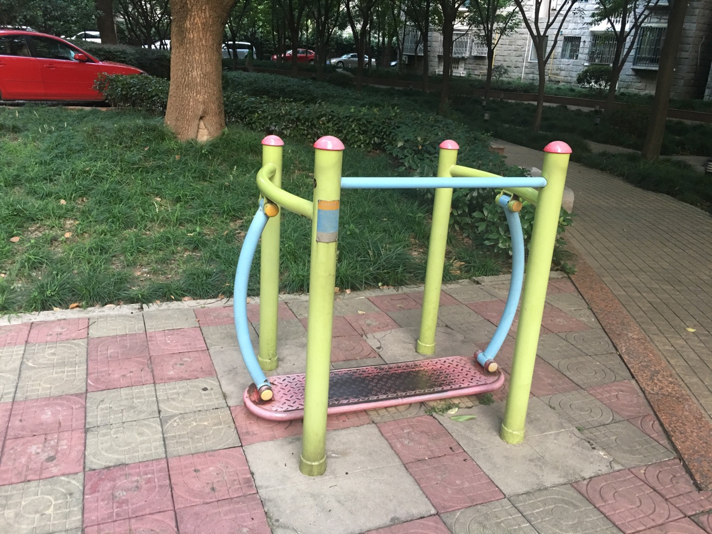 晃板健身器 晃板健身器