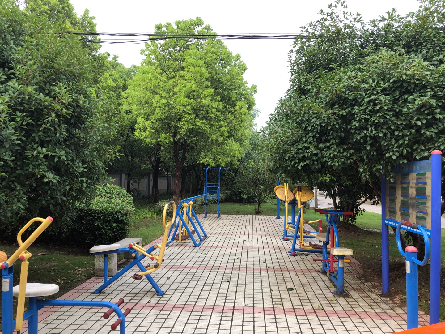 元祥居委H健身苑點