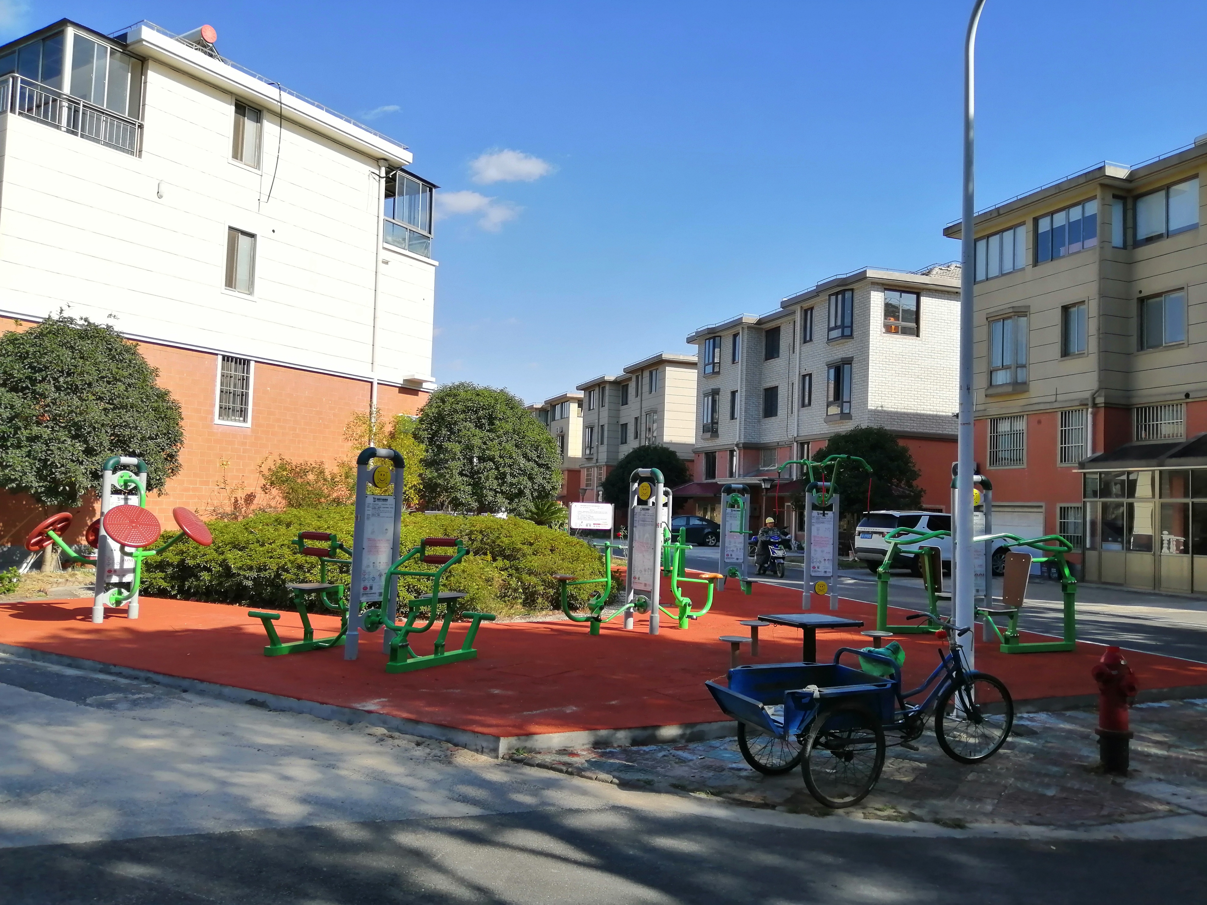 南橋鎮解放三居市民益智健身苑點（四）