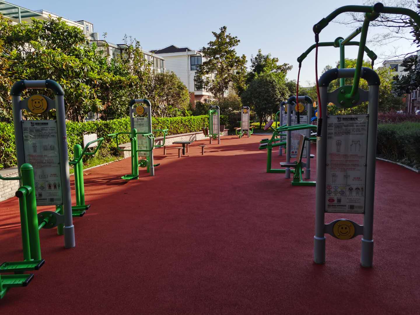 奉浦街道奉浦苑市民益智健身苑點(diǎn)（二）