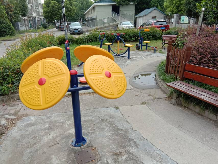 岡身小區健身點