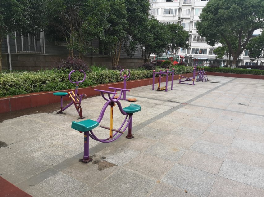 柘林鎮臨海社區海畔家園市民益智健身點