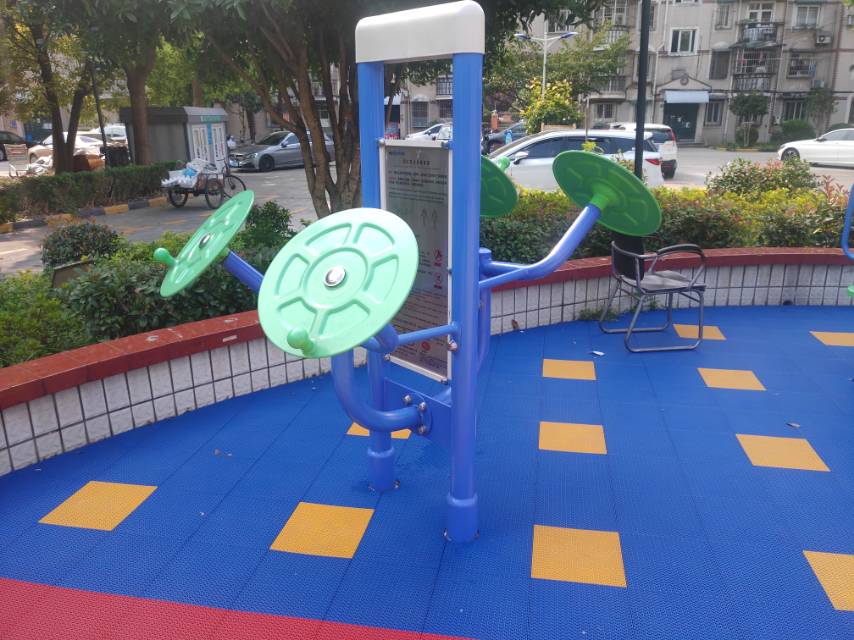 雙立柱太極揉推器