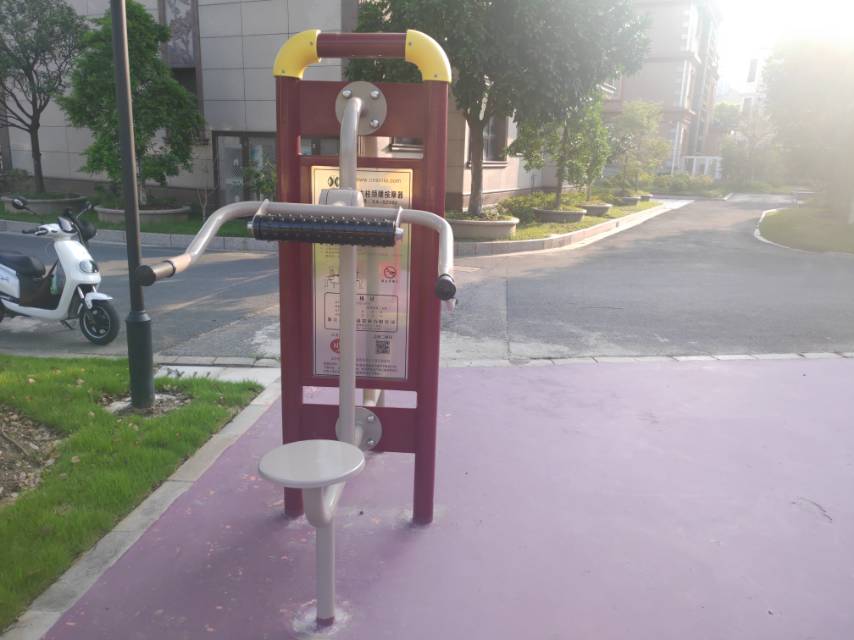 雙立柱頸腰按摩器