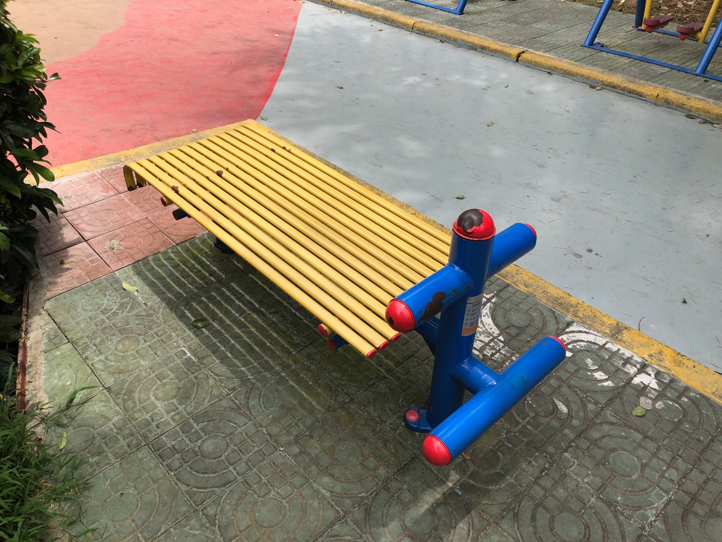 仰臥起坐板 仰臥起坐板