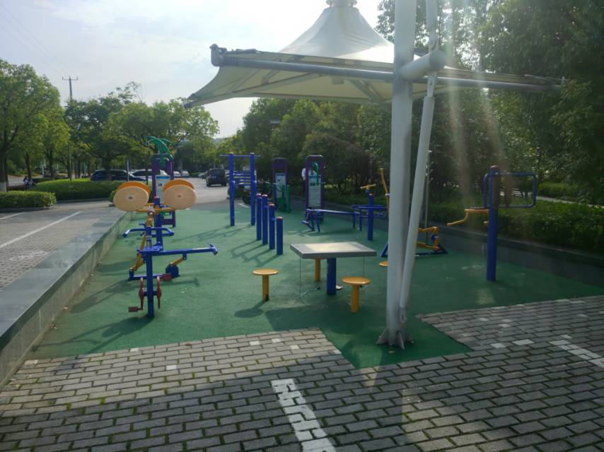 新城公園益智健身點