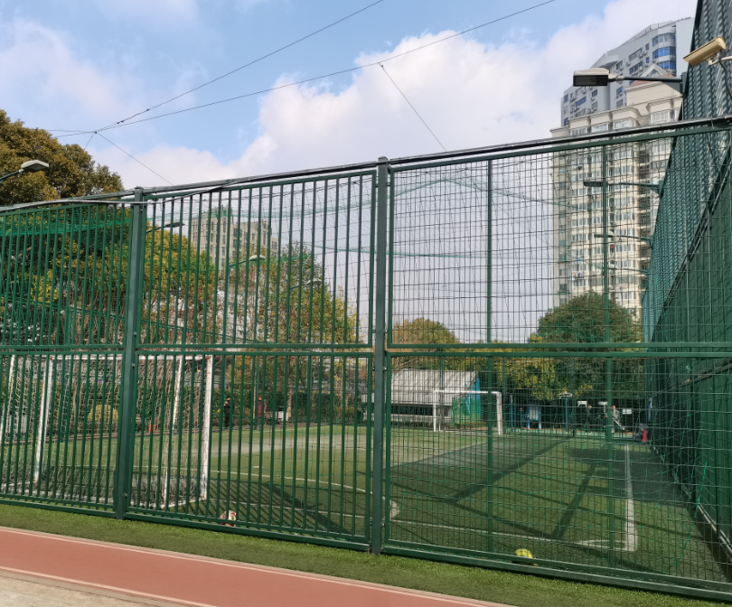 靜安區(qū)寶山路街道市民籠式足球場(chǎng)