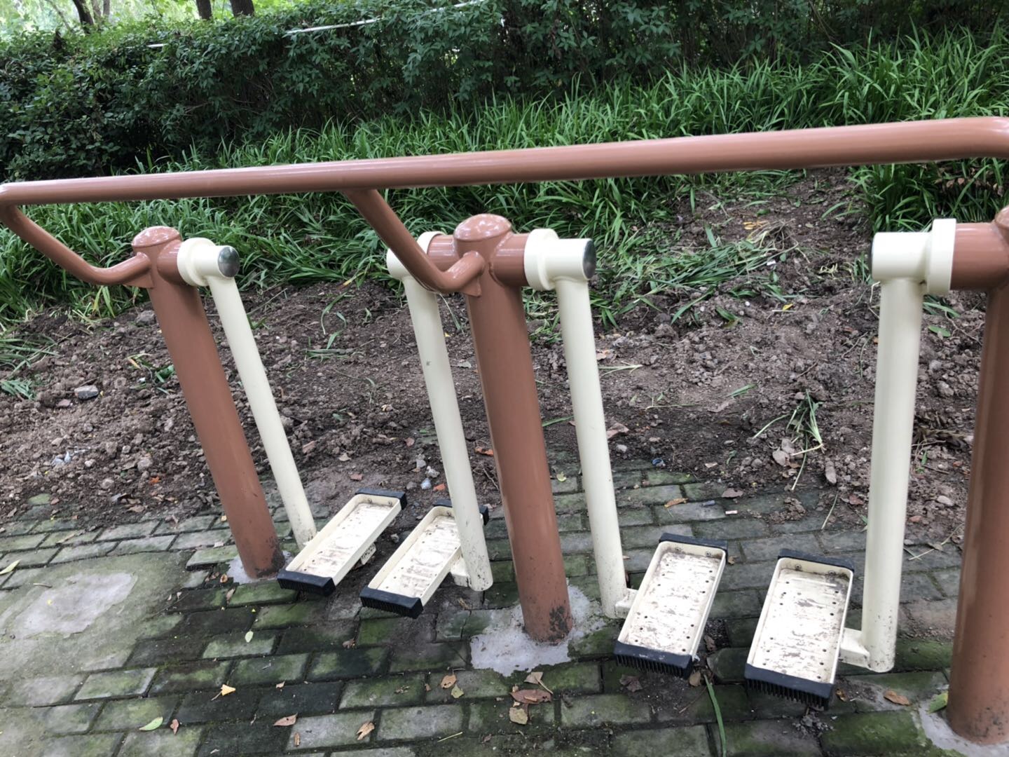 二位太空漫步機 二位太空漫步機