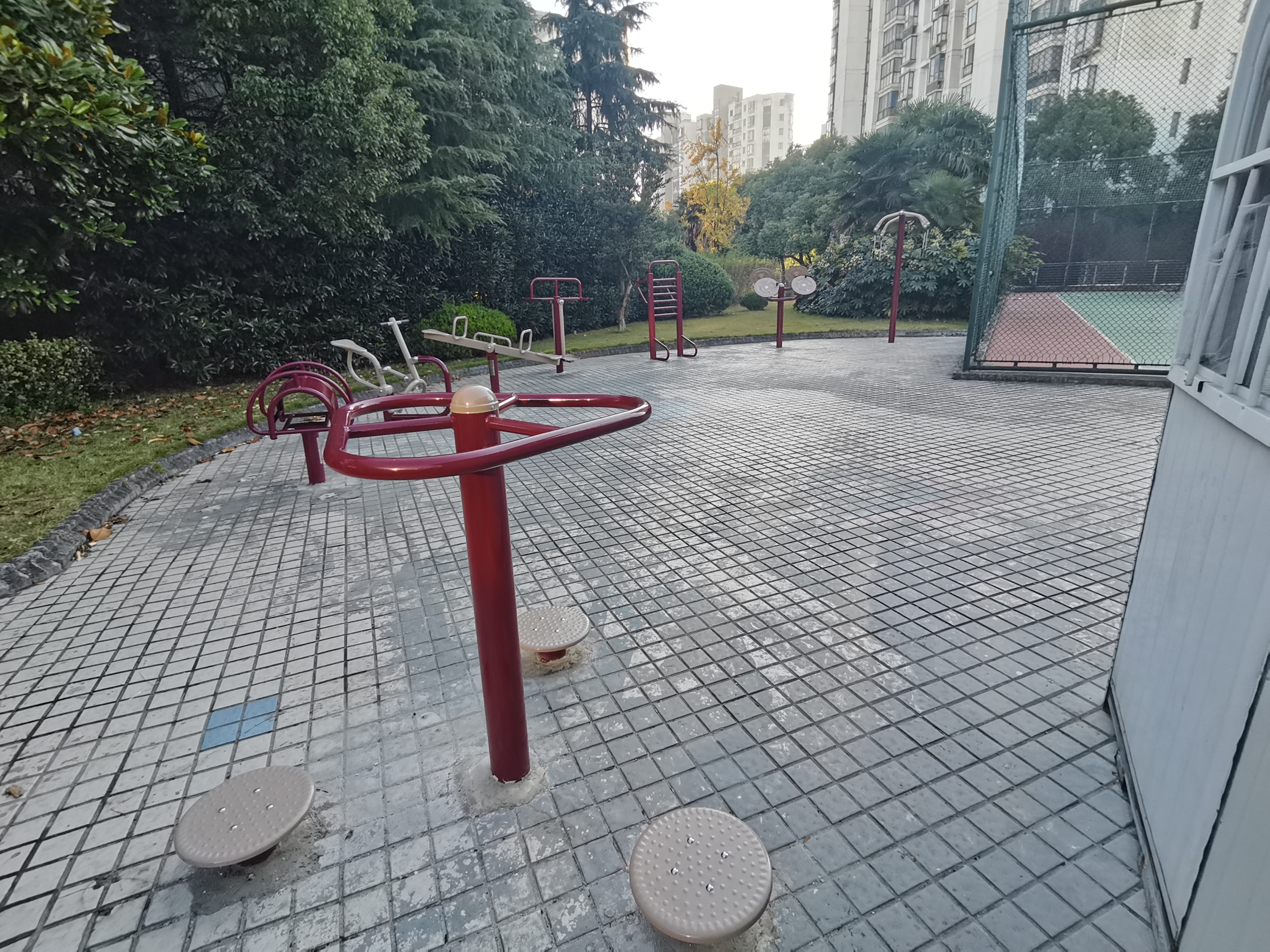 嘉定鎮街道睦鄰公共運動場健身點