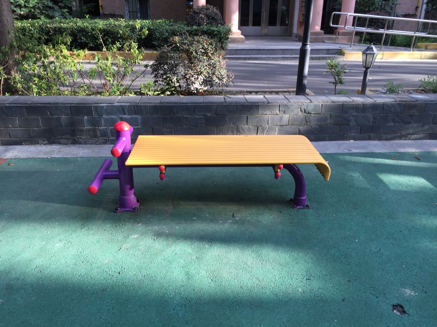 仰臥起平臺(tái) 仰臥起平臺(tái)