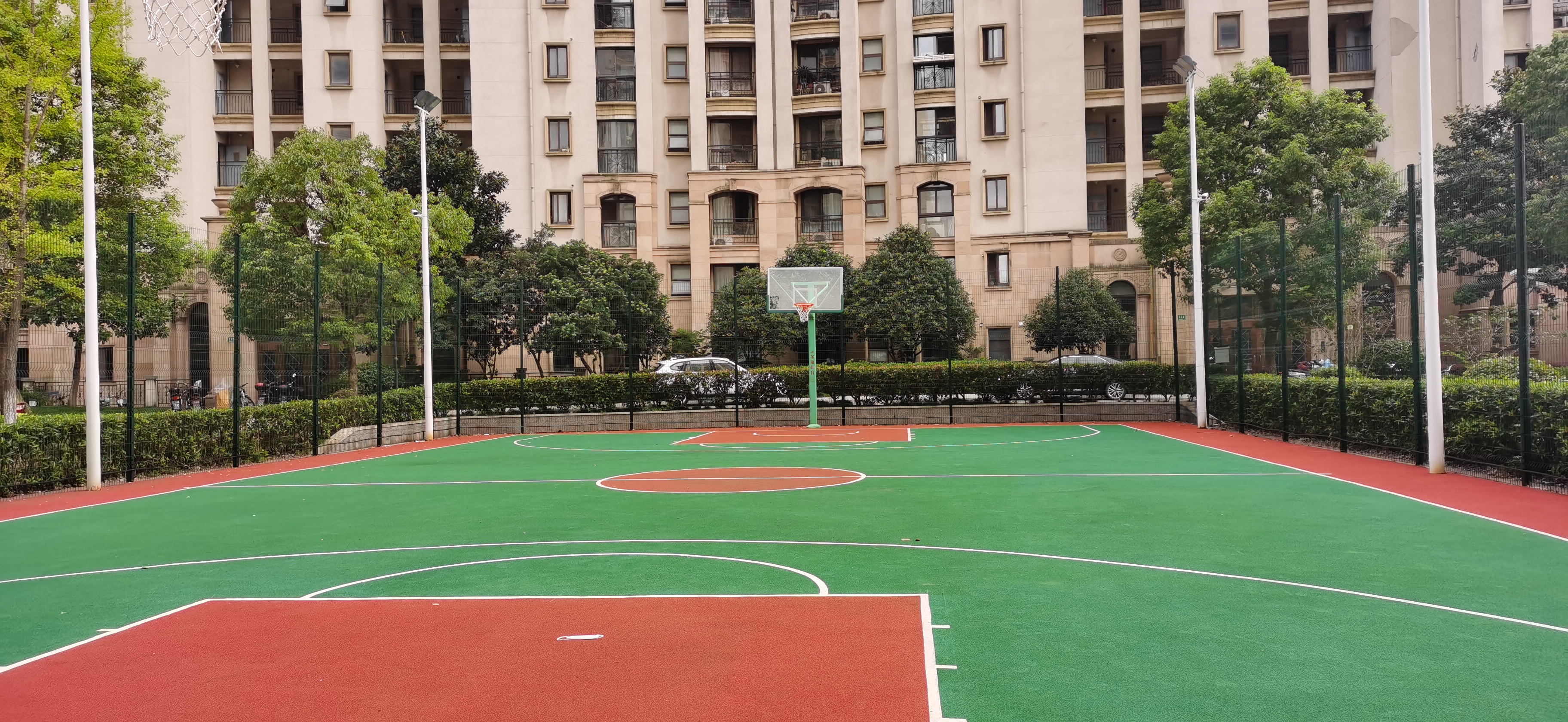 海濱新城市民多功能運動場