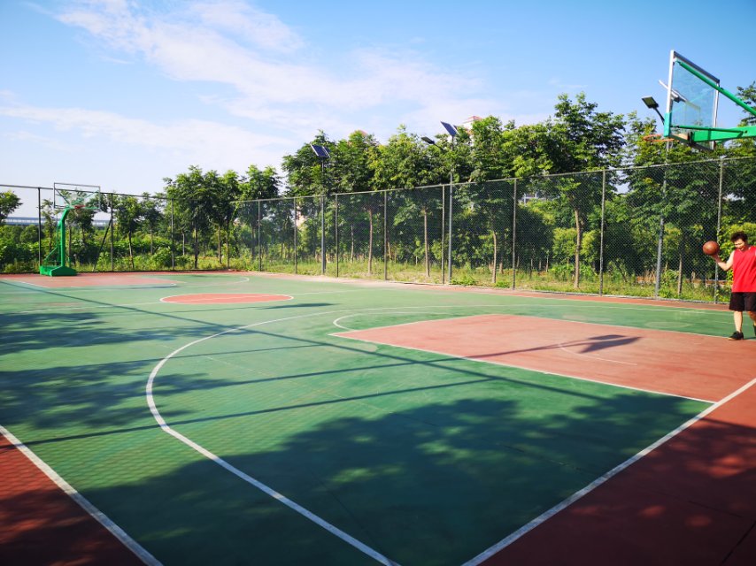 吳涇鎮公益林公共運動場