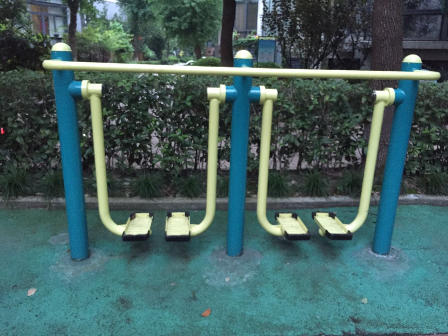 雙位太空漫步機(jī)