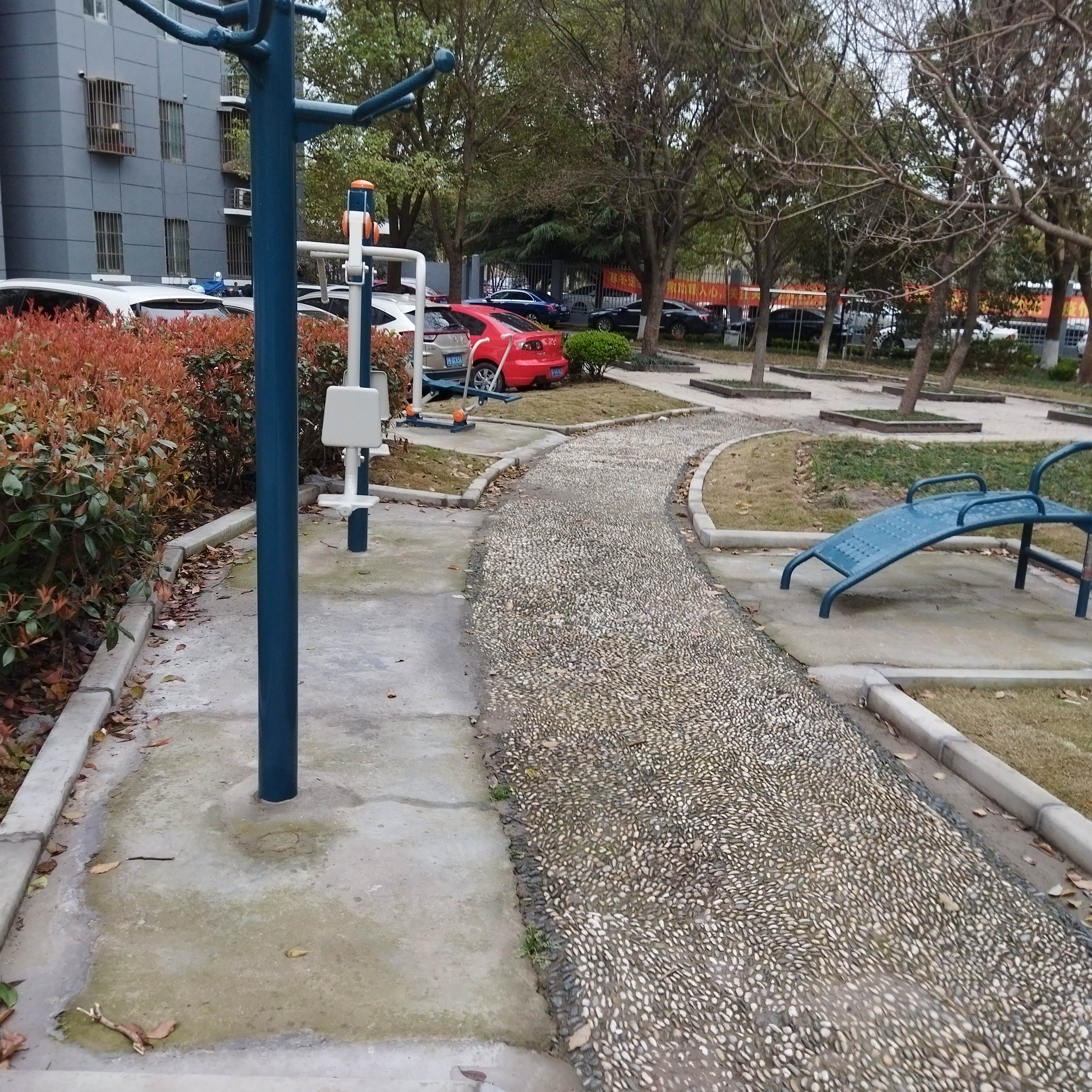 靜安區彭浦鎮靈石路963弄居委健身點