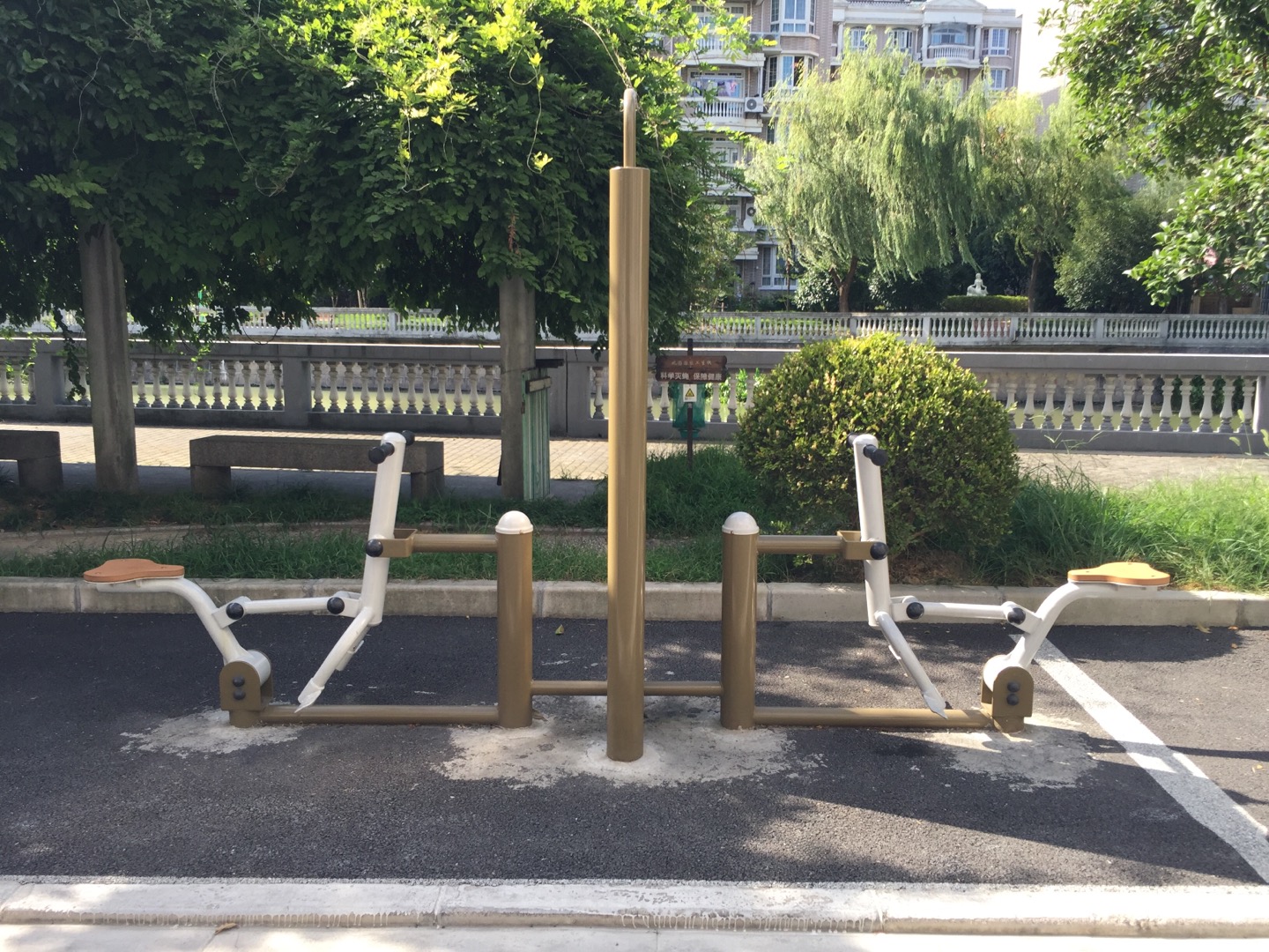 雙位健騎機 雙位健騎機