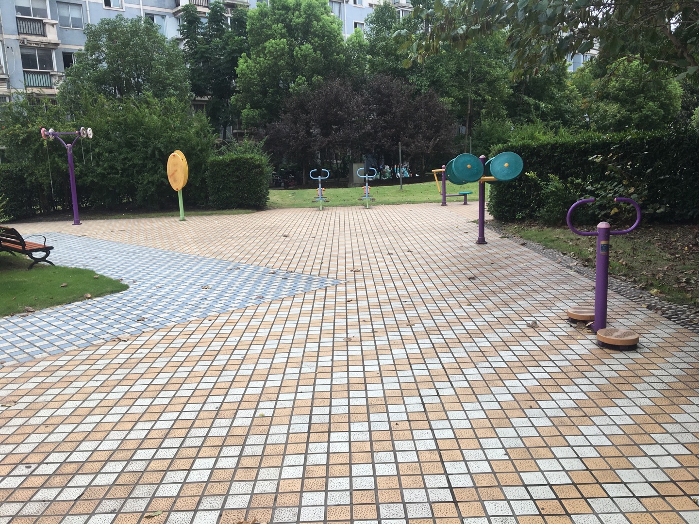 新月明星園健身點