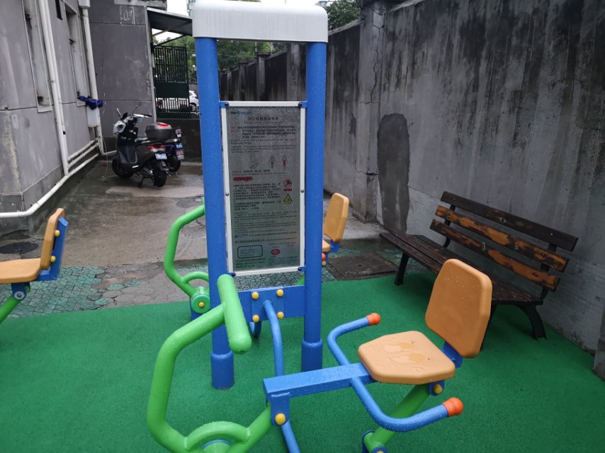 雙立柱蹬腿訓練器