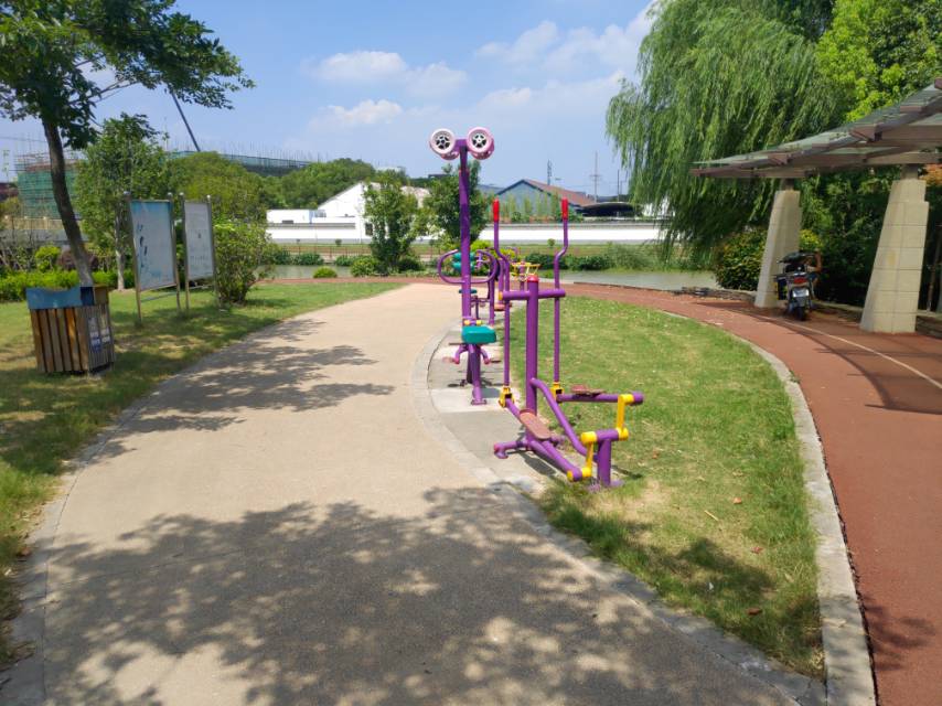 許浦村公共綠地南區(qū)健身點(diǎn)