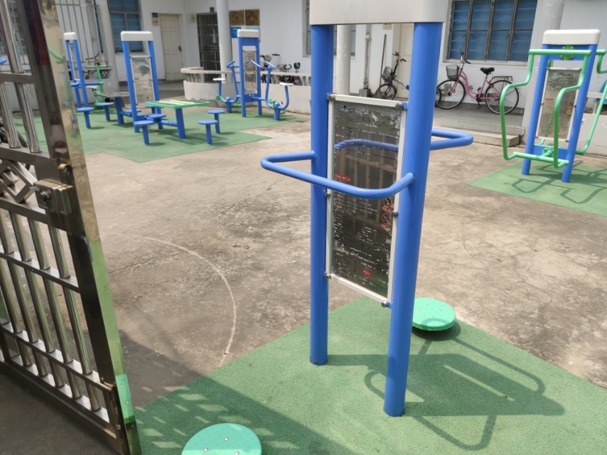 雙立柱扭腰器 雙立柱扭腰器