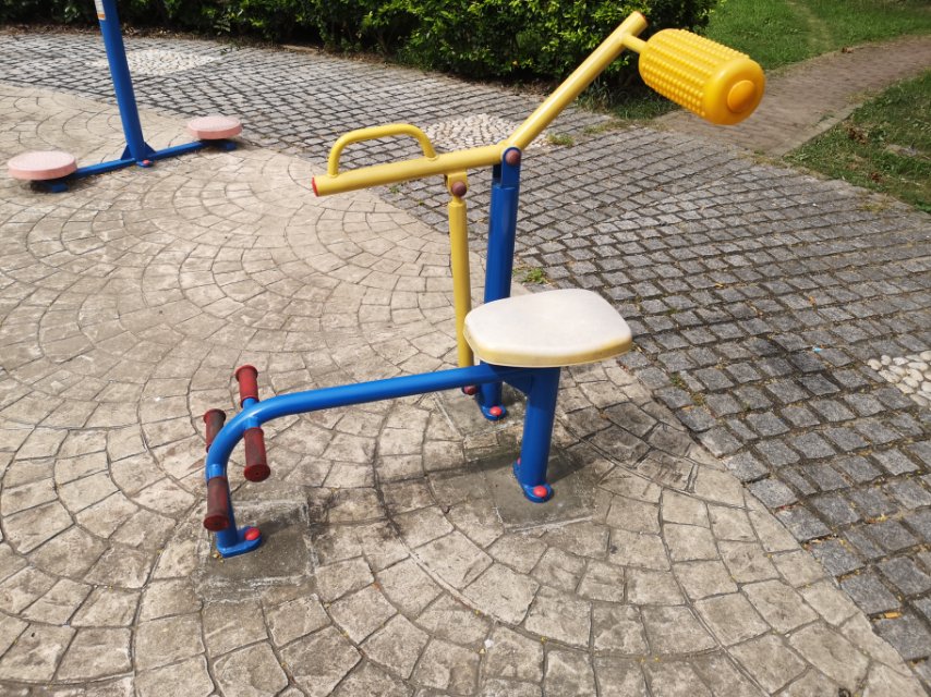 腹背鍛煉器 腹背鍛煉器