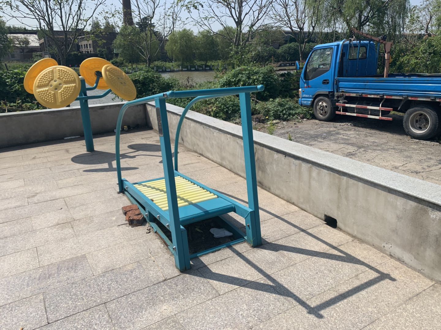 跑步機(jī) 跑步機(jī)