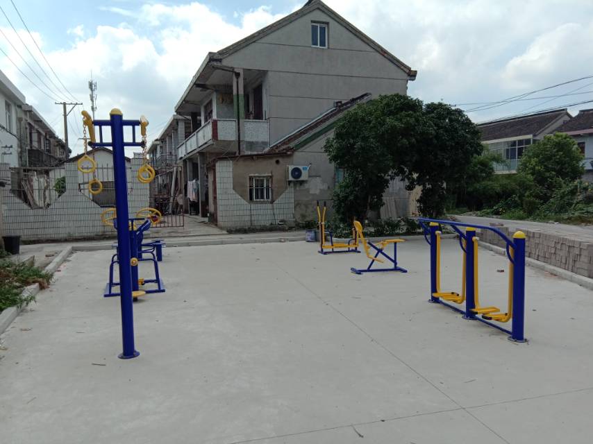 錢橋村二組健身點