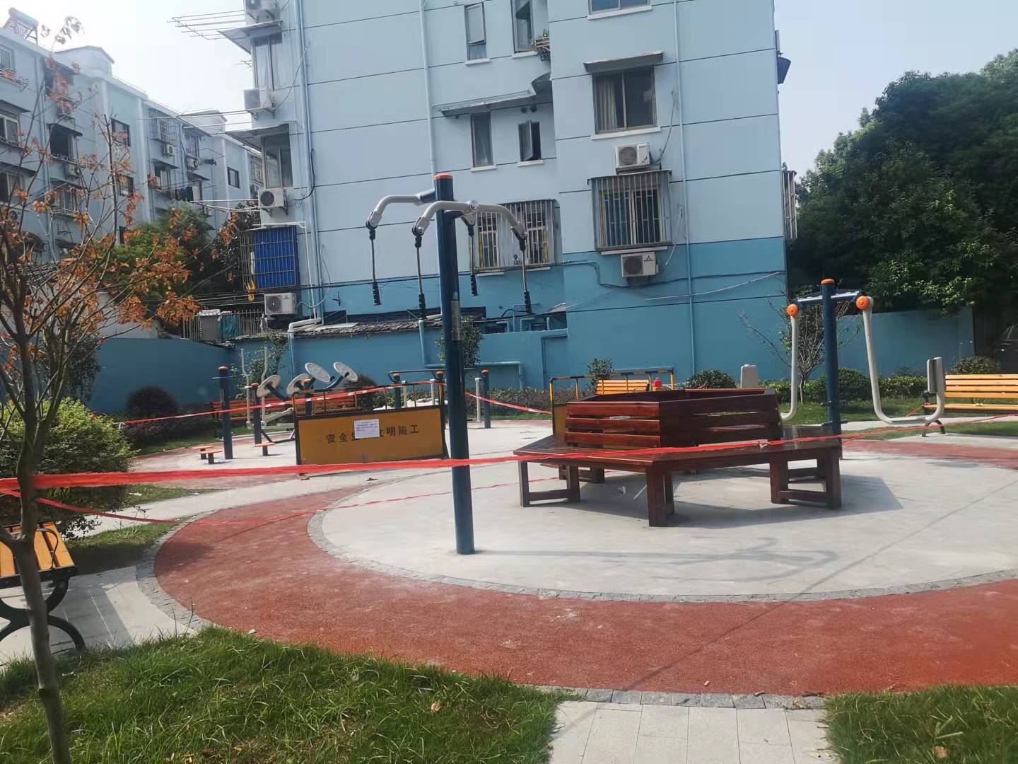 滬新居委五蓮路340號(hào)健身點(diǎn)