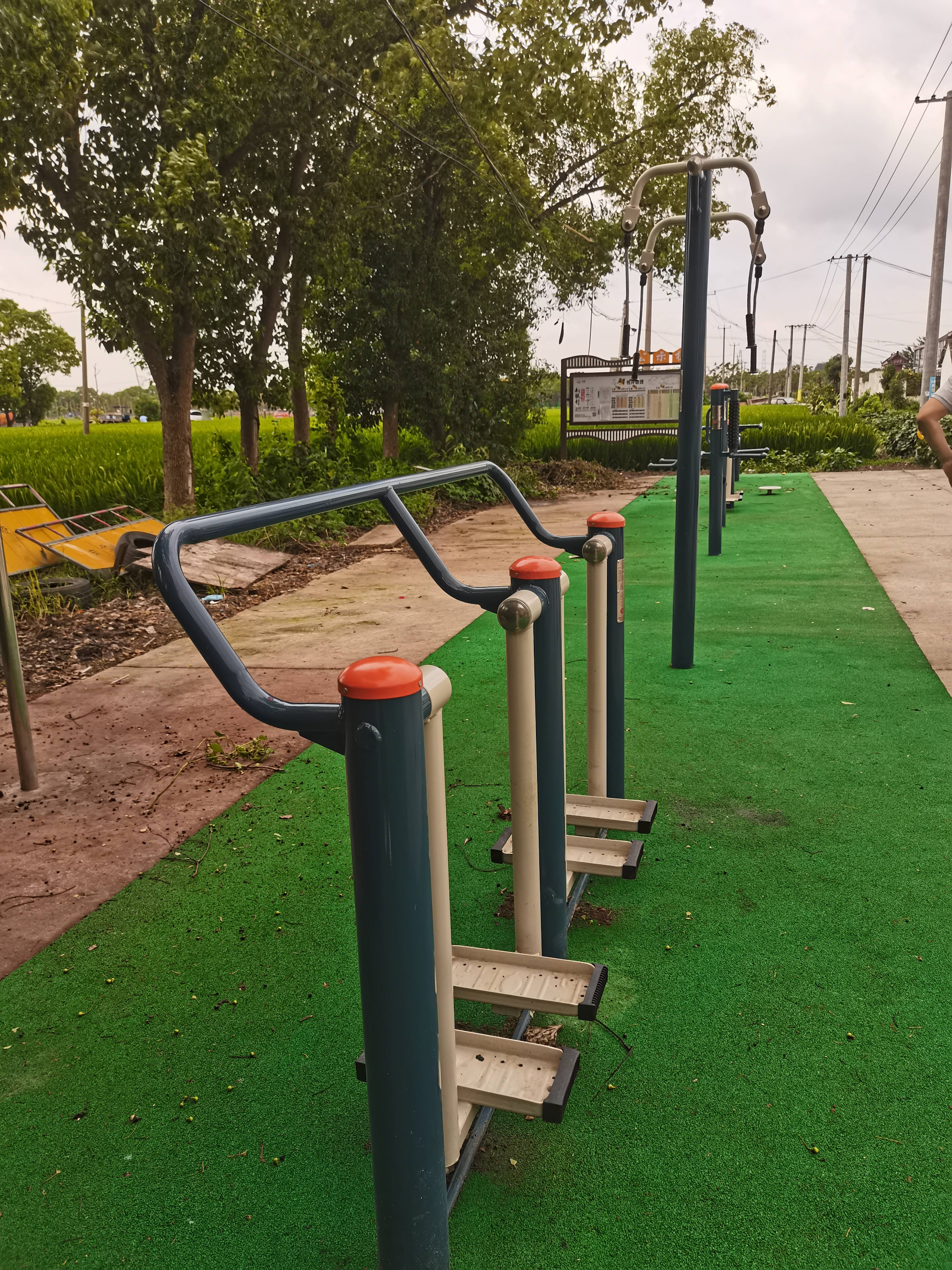 重固鎮新聯村健身苑點