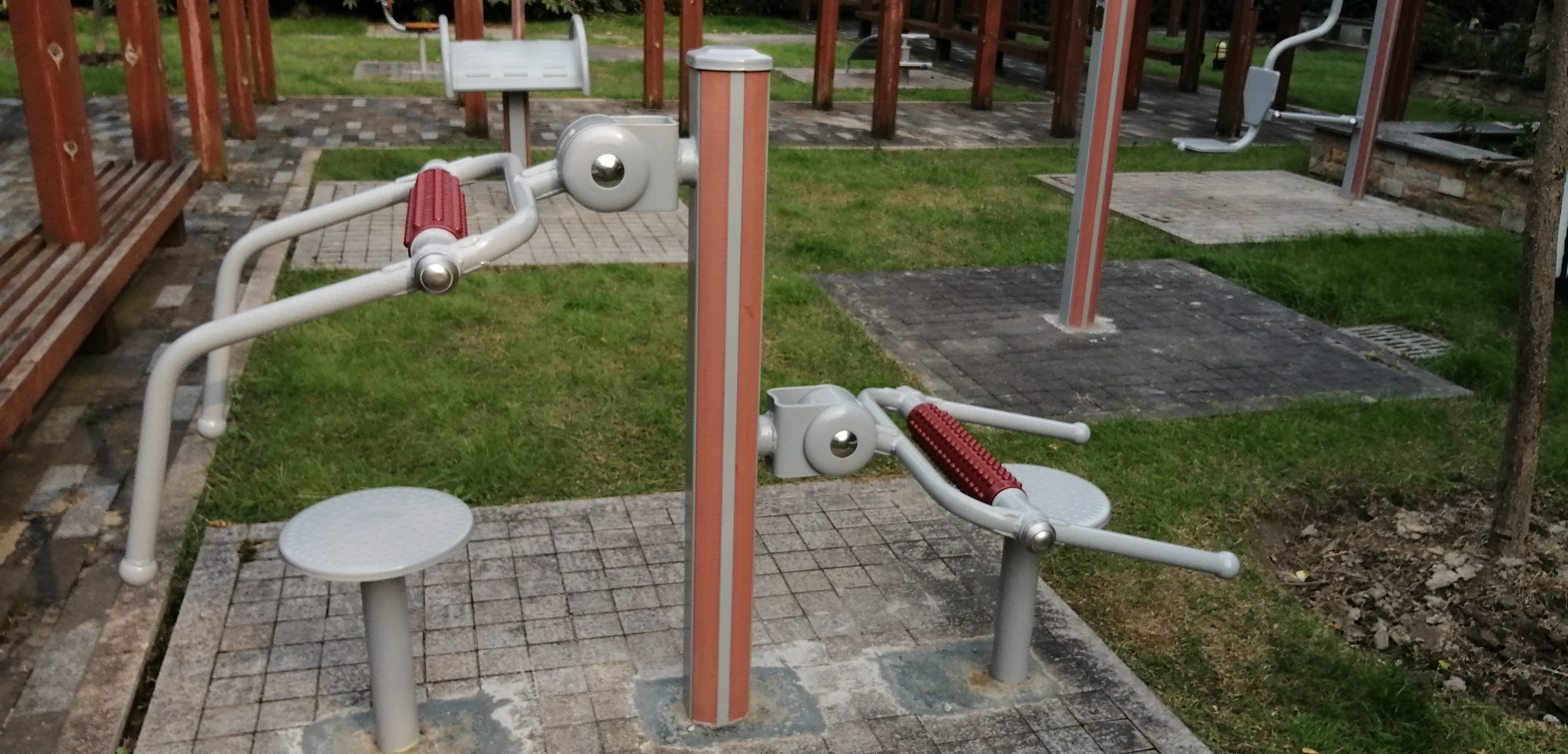 頸腰按摩器 頸腰按摩器