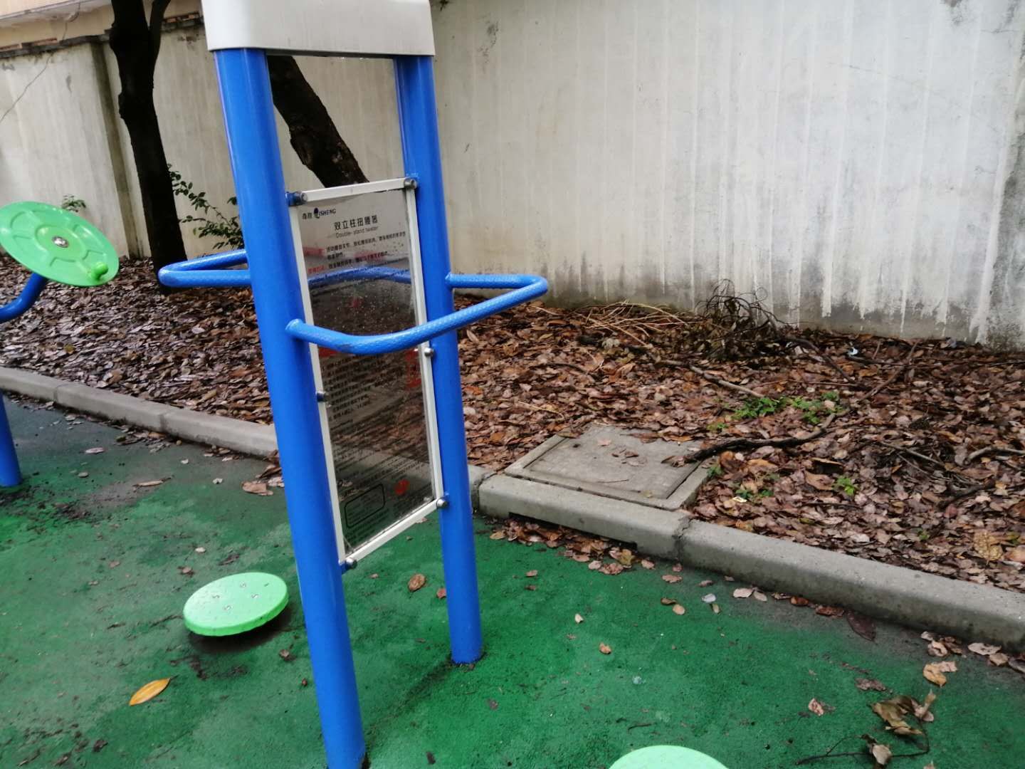 雙立柱扭腰器 雙立柱扭腰器