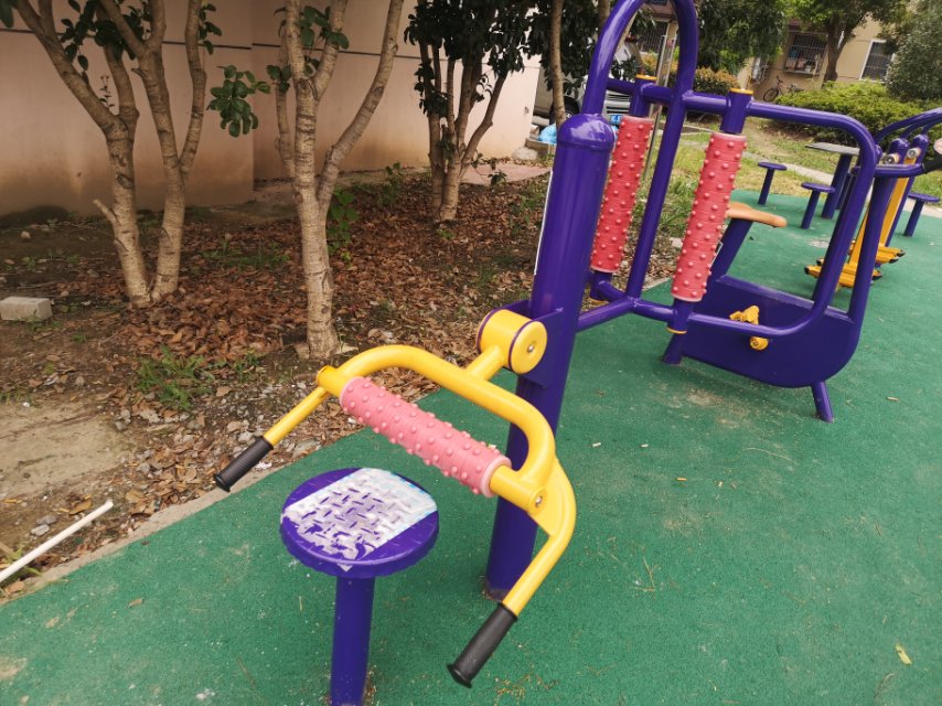 腰背按摩器 腰背按摩器